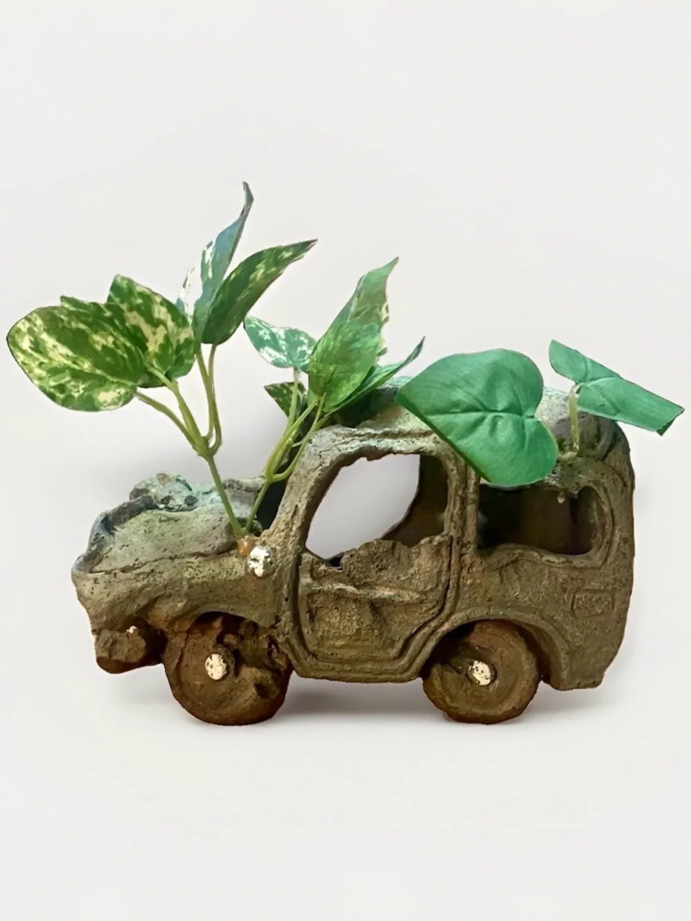 Wrecked Car Aquarium Ornament / Fish Tank Hide Cave with Faux Silk Plants, GUC